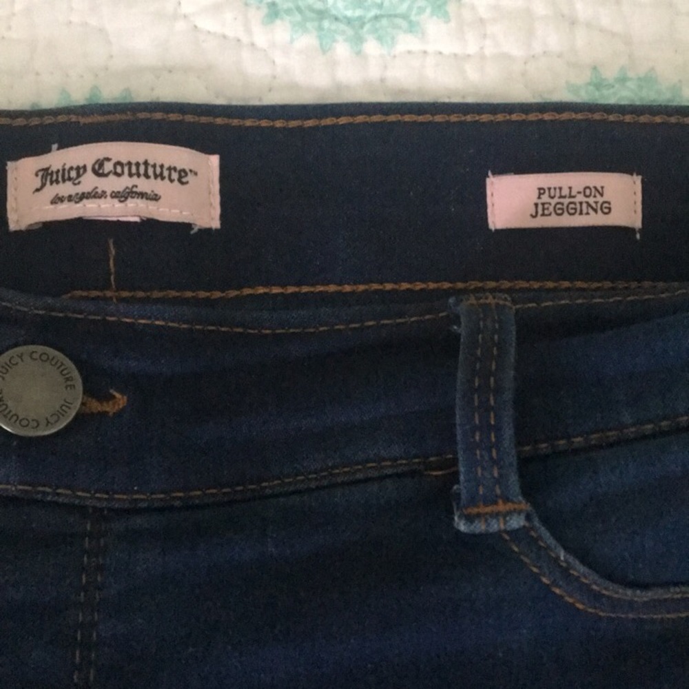EUC Juicy Couture pull on jegging